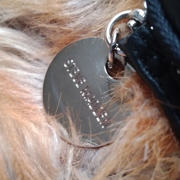 Steve Madden wristlet - Picture 2 of 16